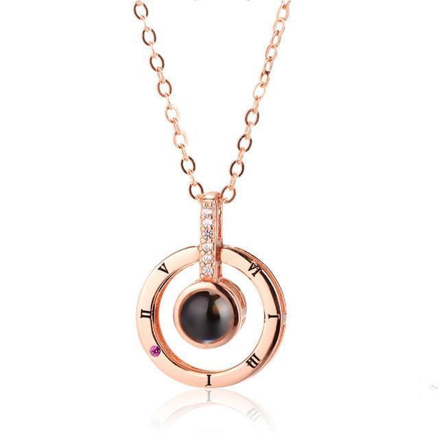 Gadgets d'Eve Or rose Pendentif « Je t’aime » en 100 langues